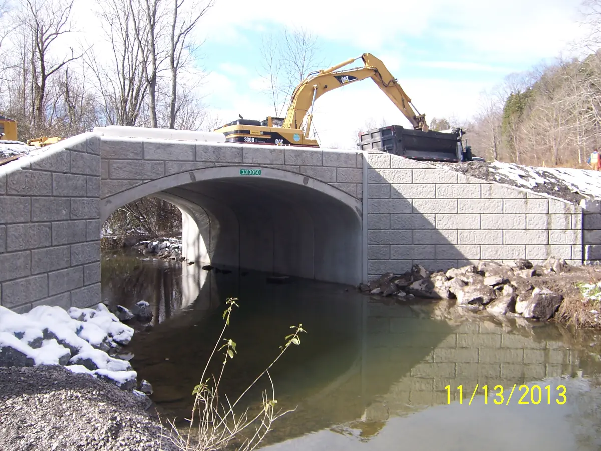 Pic01 - Hitchings Road Bridge