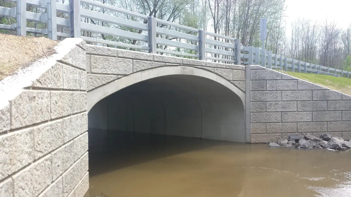 Pic03 - Hitchings Road Bridge